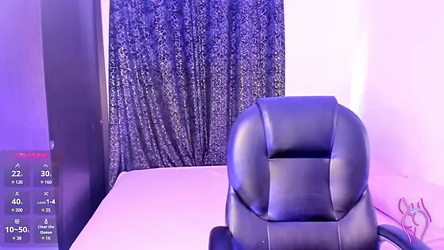 Snapshot of Adhara-zanne chatting on 02/02/25, 06:10 Adhara-zanne online show from 02/02/25, 06:10