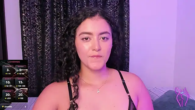 Snapshot of Adhara-zanne chatting on 03/04/25, 03:11 Adhara-zanne online show from 03/04/25, 03:11