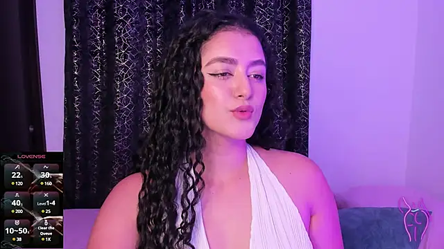 Snapshot of Adhara-zanne chatting on 03/13/25, 03:22 Adhara-zanne online show from 03/13/25, 03:22