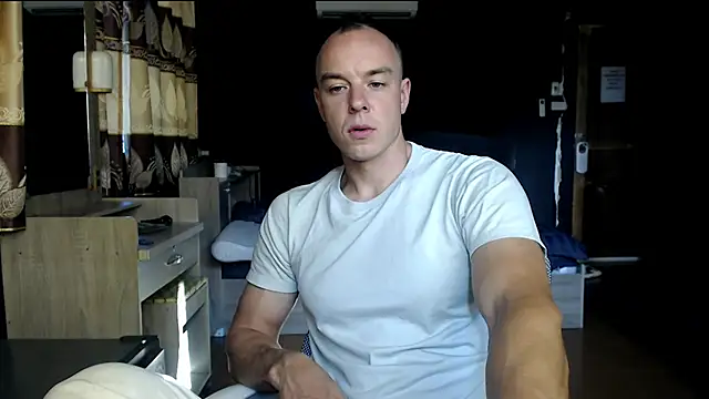 Snapshot of heilgarbest chatting on 03/25/26, 09:48 heilgarbest online show from 03/25/26, 09:48
