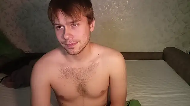 Snapshot of mike_peach chatting on 12/19/24, 04:56 mike peach online show from 12/19/24, 04:56