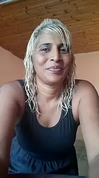 Snapshot of Goodgirlsue_77 chatting on 01/31/25, 07:39 Goodgirlsue 77 online show from 01/31/25, 07:39