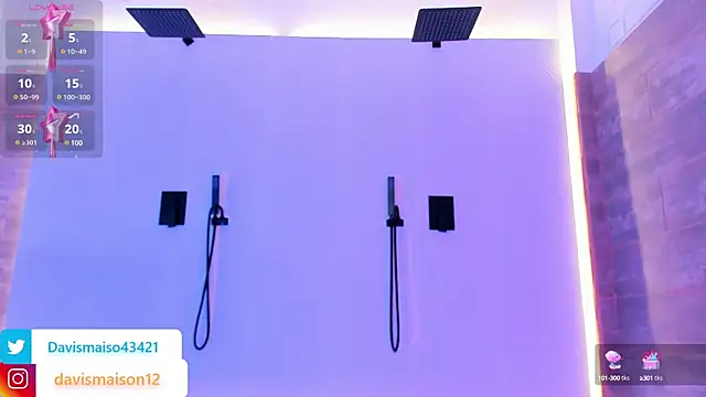 Snapshot of Maisondavis_ chatting on 12/04/24, 05:49 Maisondavis online show from 12/04/24, 05:49