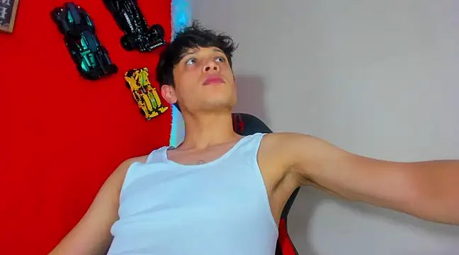 LilOwen  online show from 03/02/25, 10:48