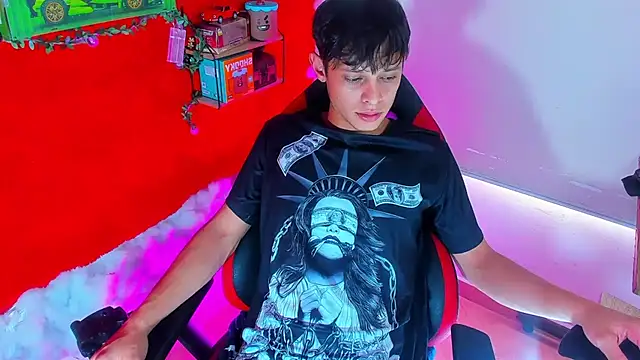 LilOwen  online show from 09/08/25, 08:08