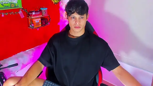 LilOwen  online show from 09/23/25, 05:38