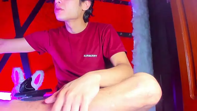 LilOwen  online show from 03/27/26, 04:29