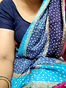 sunitha-3 online show from 03/17/25, 07:37