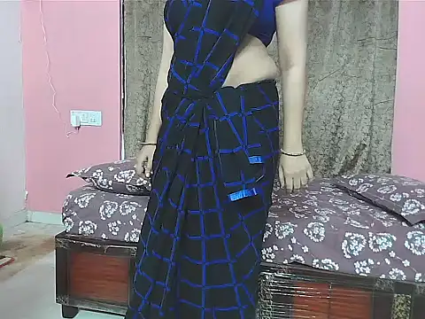 sunitha-3 online show from 10/15/25, 07:36