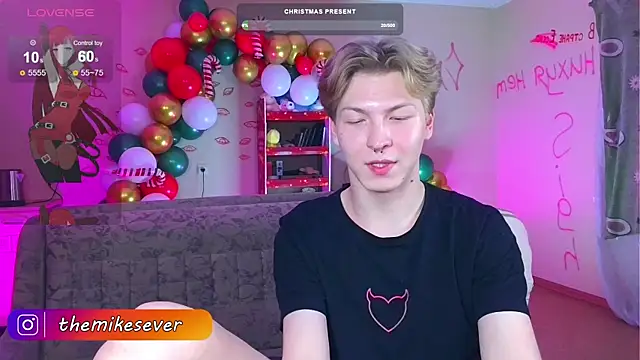 TheMikeSever online show from 12/22/24, 11:31