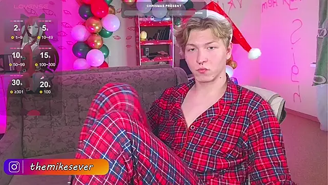 TheMikeSever online show from 12/25/24, 08:39