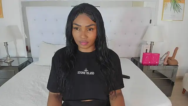 Isla Scott online show from 04/22/26, 12:07