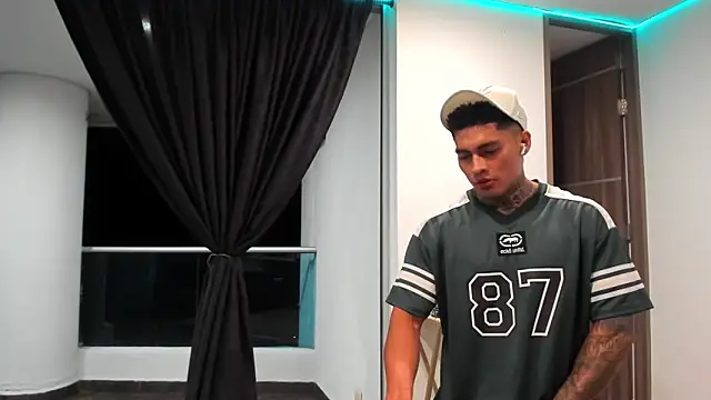 Dominiofit online show from 04/08/26, 01:49