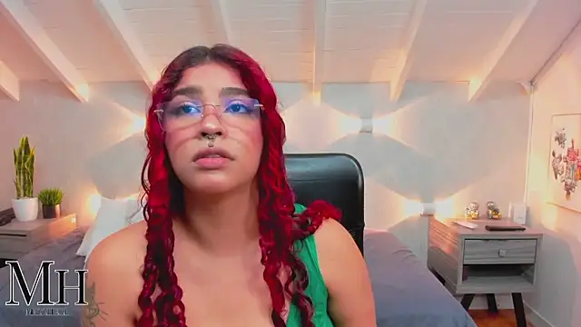 MizzHell online show from 03/23/26, 03:54