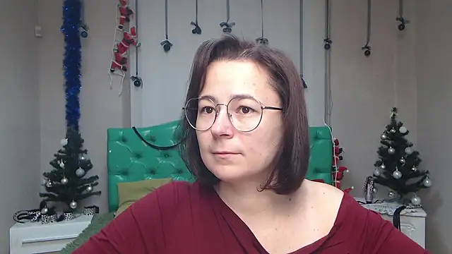 Snapshot of MarieSho chatting on 12/20/24, 07:12 MarieSho online show from 12/20/24, 07:12