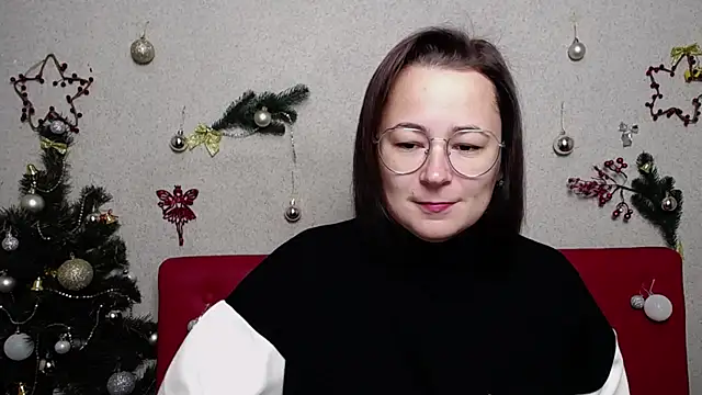 Snapshot of MarieSho chatting on 12/27/24, 07:08 MarieSho online show from 12/27/24, 07:08