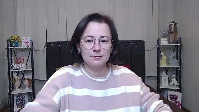 Snapshot of MarieSho chatting on 02/03/25, 07:07 MarieSho online show from 02/03/25, 07:07