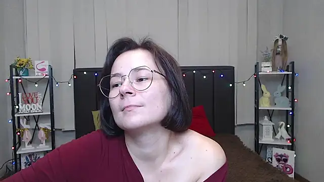 Snapshot of MarieSho chatting on 02/03/25, 01:19 MarieSho online show from 02/03/25, 01:19