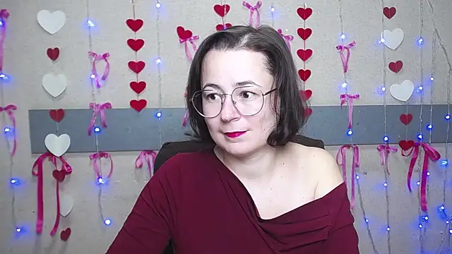 Snapshot of MarieSho chatting on 02/05/25, 12:31 MarieSho online show from 02/05/25, 12:31