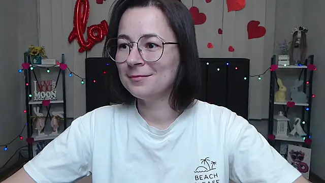 Snapshot of MarieSho chatting on 03/15/25, 03:29 MarieSho online show from 03/15/25, 03:29