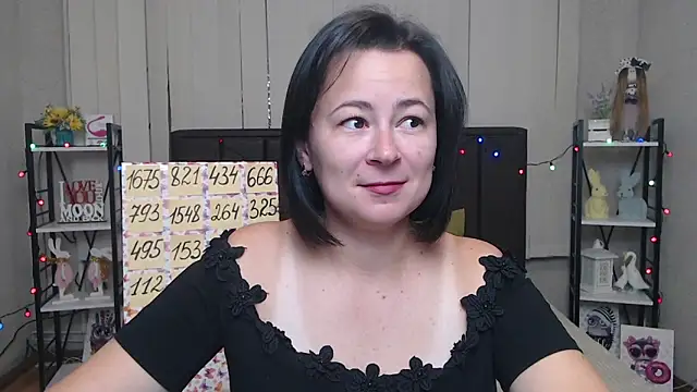 Snapshot of MarieSho chatting on 09/12/25, 05:40 MarieSho online show from 09/12/25, 05:40
