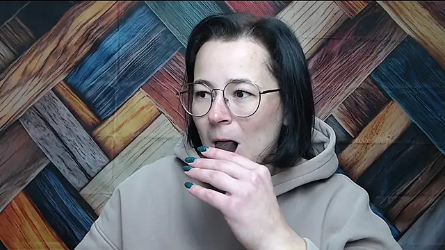 MarieSho online show from 01/16/26, 07:12