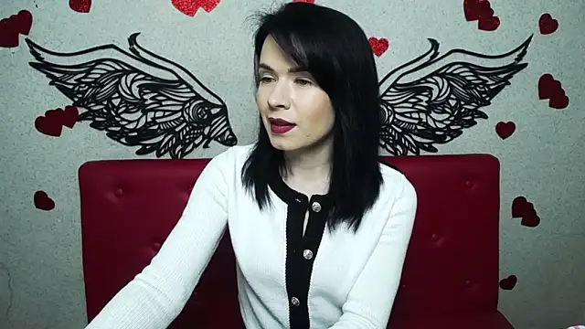 Snapshot of JasmineKouch chatting on 02/21/25, 06:15 JasmineKouch online show from 02/21/25, 06:15