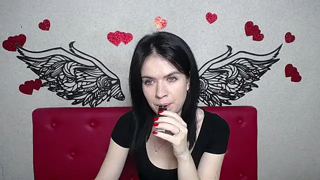 Snapshot of JasmineKouch chatting on 03/20/25, 12:19 JasmineKouch online show from 03/20/25, 12:19