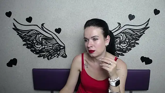 Snapshot of JasmineKouch chatting on 09/19/25, 05:35 JasmineKouch online show from 09/19/25, 05:35