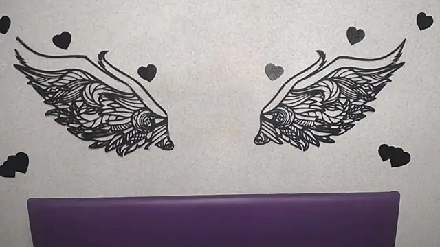 Snapshot of JasmineKouch chatting on 10/08/25, 05:21 JasmineKouch online show from 10/08/25, 05:21