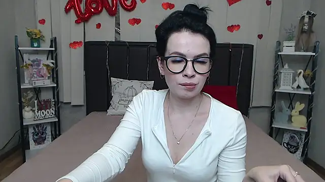 JasmineKouch online show from 03/13/26, 07:15