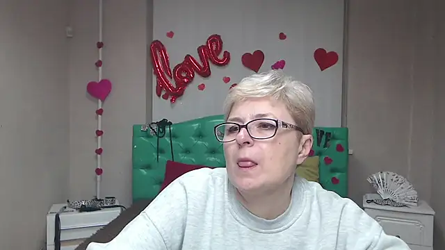 EmiliaGree online show from 01/16/26, 06:01