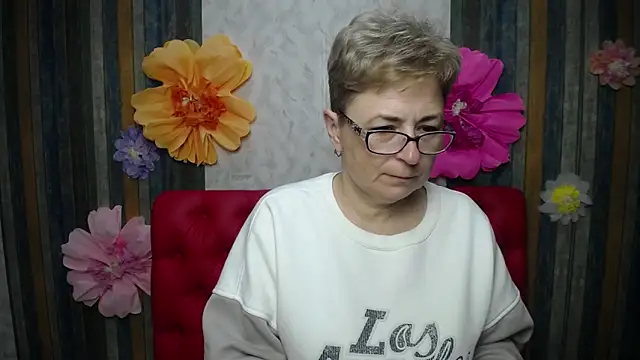 EmiliaGree online show from 04/24/26, 05:04