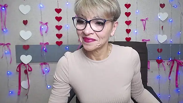 Snapshot of EllaBonito chatting on 01/26/25, 06:38 EllaBonito online show from 01/26/25, 06:38