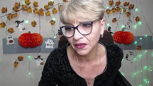 EllaBonito online show from 11/01/25, 06:37