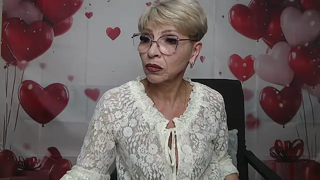 EllaBonito online show from 04/05/26, 05:59