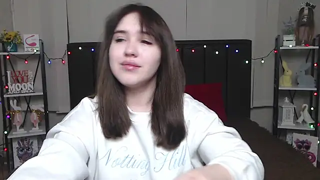 LauraHlot online show from 02/08/25, 06:22