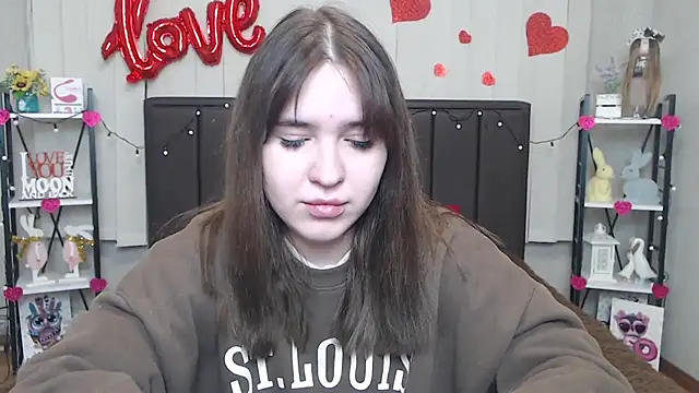 LauraHlot online show from 02/14/25, 04:15