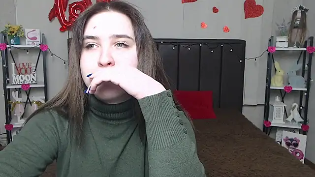LauraHlot online show from 02/20/25, 06:24