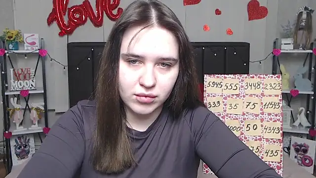 LauraHlot online show from 03/01/25, 06:11