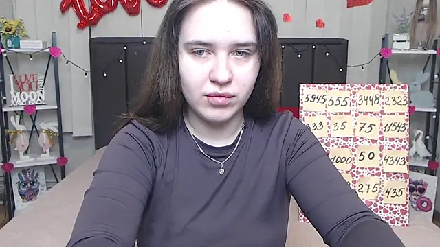 LauraHlot online show from 03/12/25, 06:29