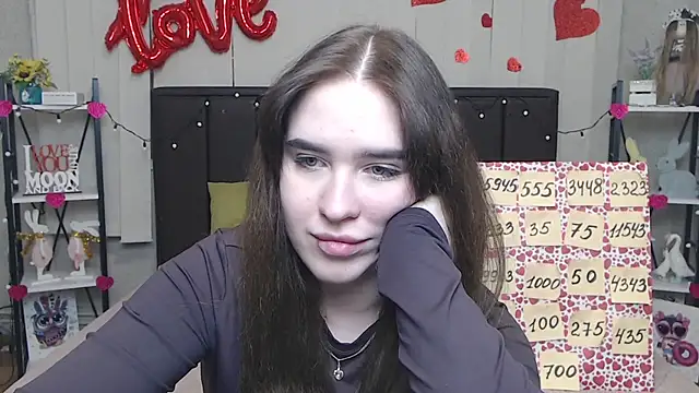 LauraHlot online show from 03/12/25, 03:40