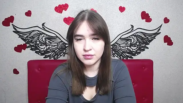 LauraHlot online show from 03/15/25, 06:58