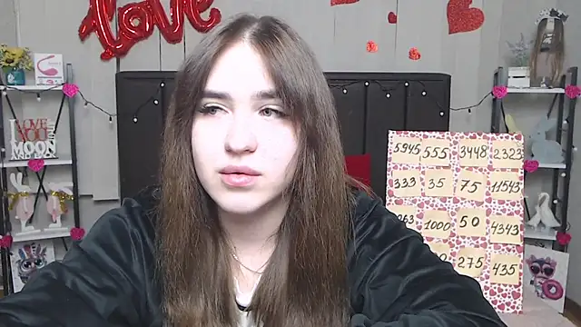 LauraHlot online show from 03/17/25, 03:25