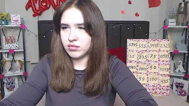 LauraHlot online show from 03/21/25, 10:06