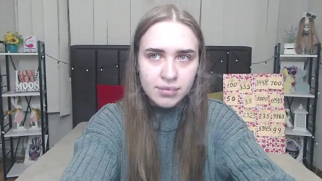 LauraHlot online show from 10/09/25, 05:38