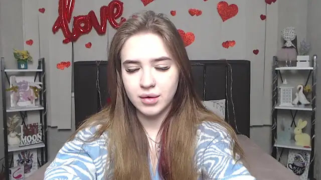 LauraHlot online show from 02/25/26, 06:34