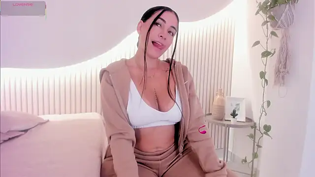 Sofia  rivera online show from 02/24/26, 04:05