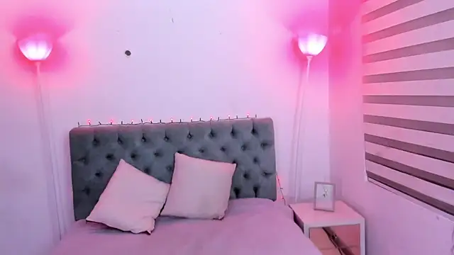 Camiila Osorio online show from 01/15/25, 06:43