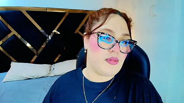 Camiila Osorio online show from 06/06/26, 07:29